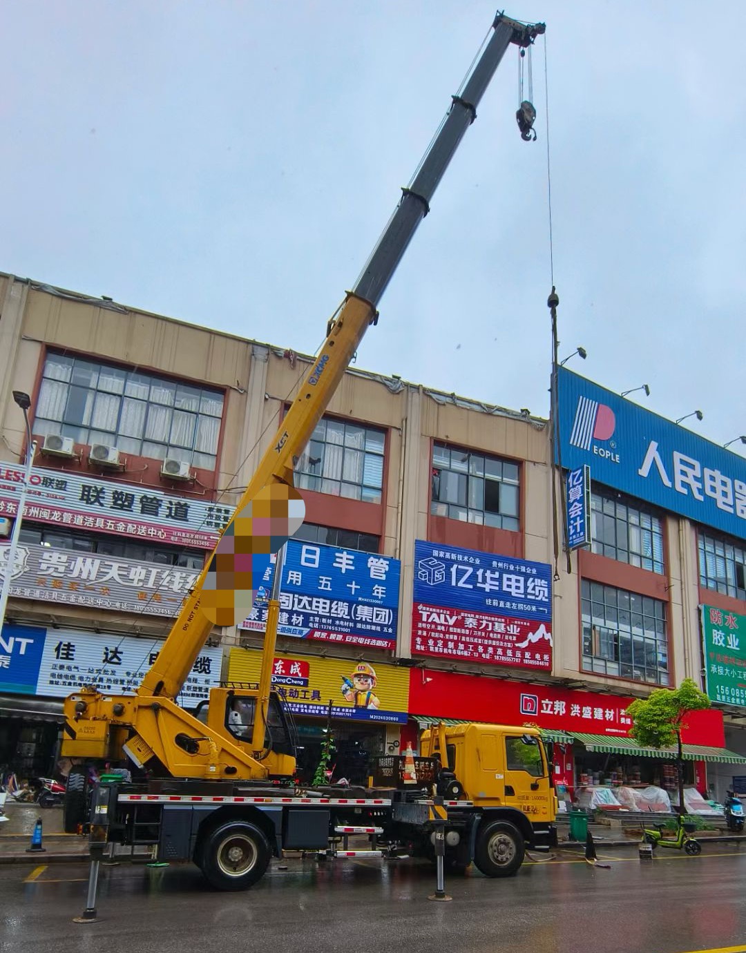 兴宁市什么时间对吊车进行维修保养最合适